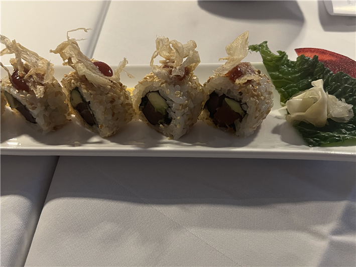 spicy tuna rolls